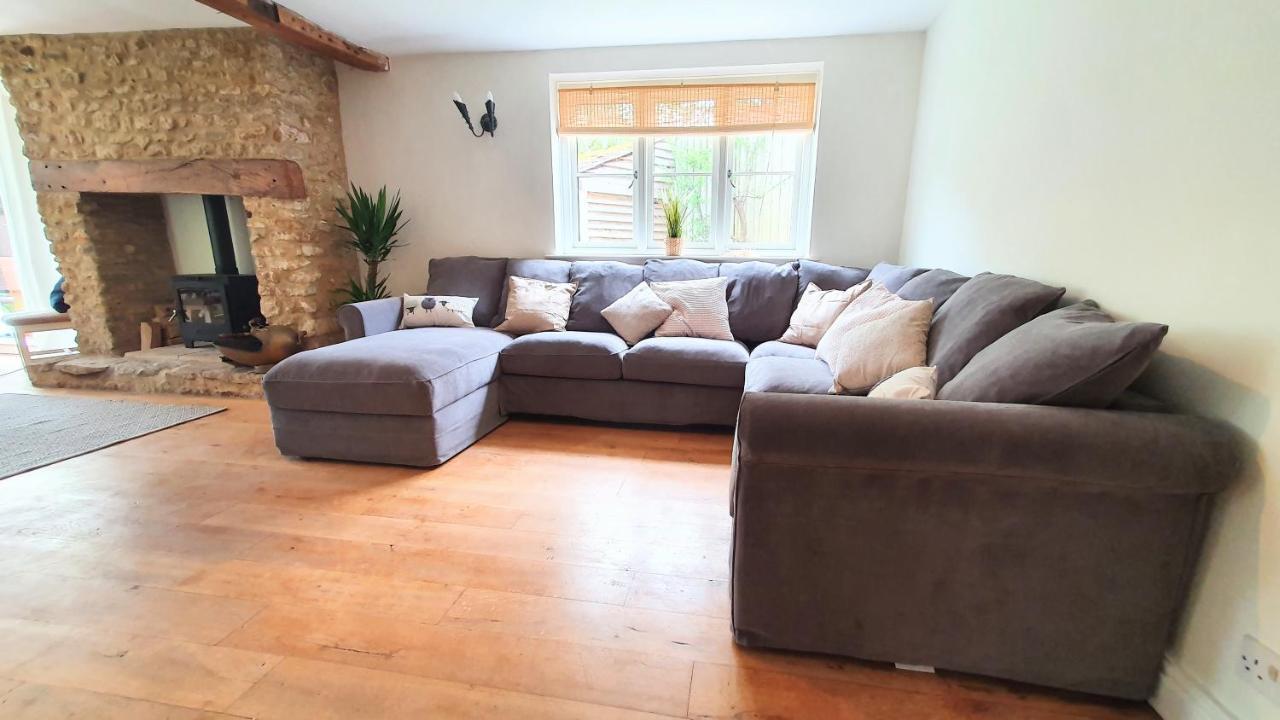 Glenfield Cottage - Secluded Luxury Deep In The Oxfordshire Countryside Wilcote Экстерьер фото